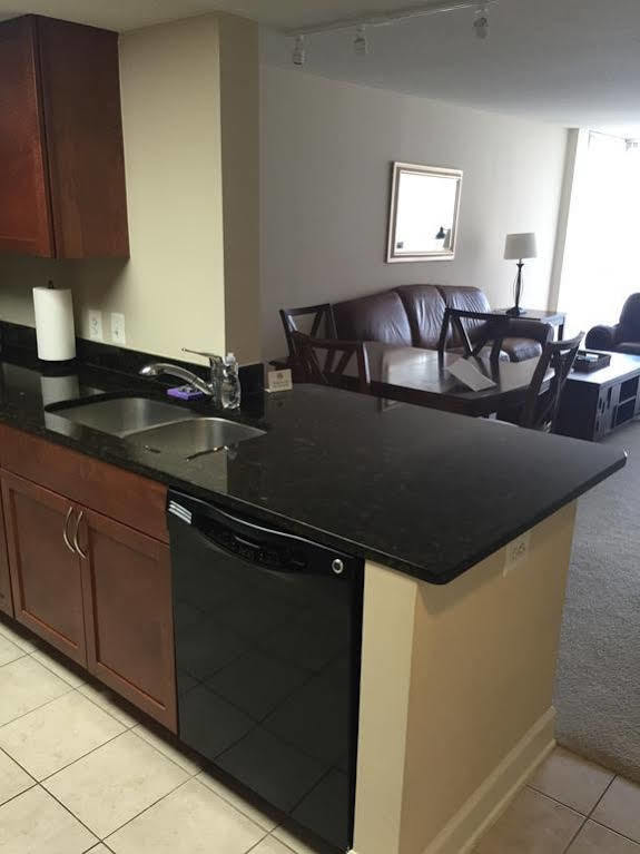 Boq Lodging In Rosslyn Вашингтон Екстериор снимка